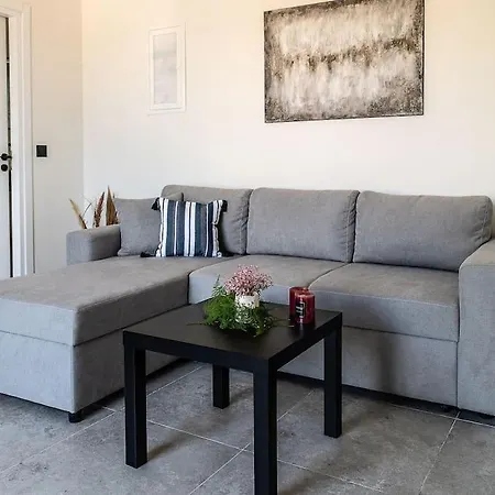 Dom wakacyjny Av Lakíthra